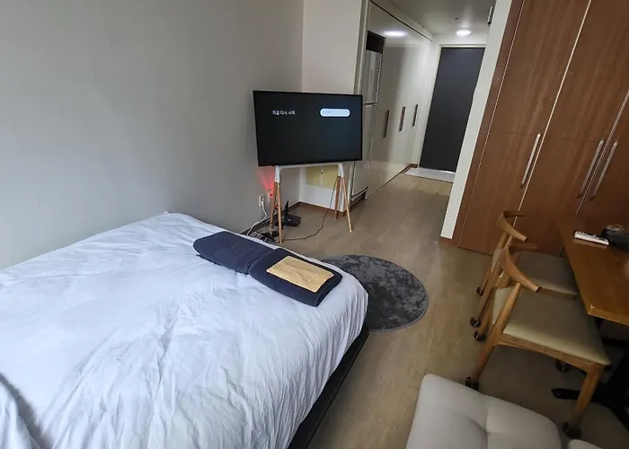 4-2926 #gangnam Stn, 5-min #yeoksam Stn, 3-min #ott Apartment Seoul